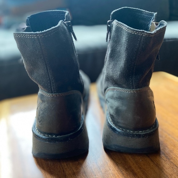 FLY LONDON MONG ANKLE BOOT WITH CHUNKY ZIP 7.5 - Picture 5 of 10